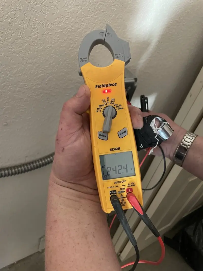 Voltage testing with clamp meter during Aluminum Wiring Replacement in Burlington